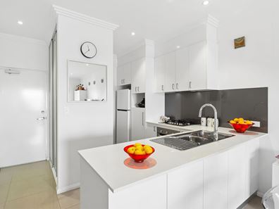 7/57 Thor Street, Innaloo WA 6018