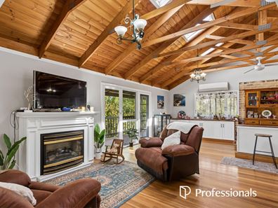 455 Sertorio Road, Chidlow WA 6556