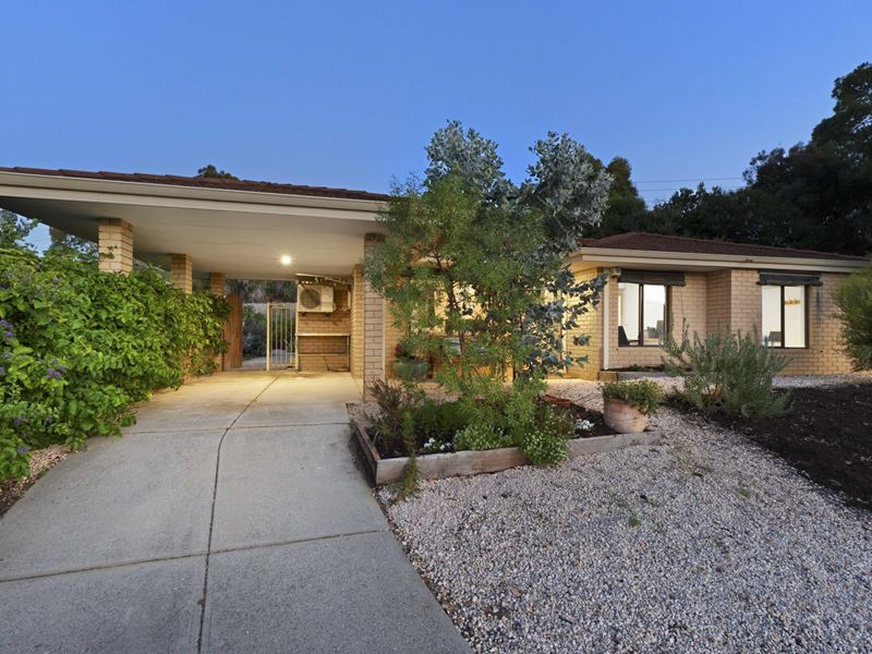 12 Hunnicutt Close, Yangebup WA 6164