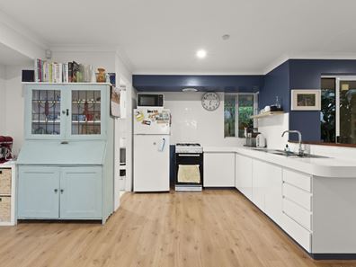 12 Hunnicutt Close, Yangebup WA 6164