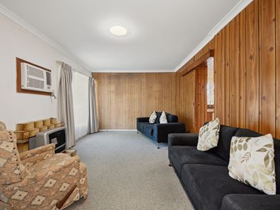 5 Grasmere Place, Kelmscott WA 6111