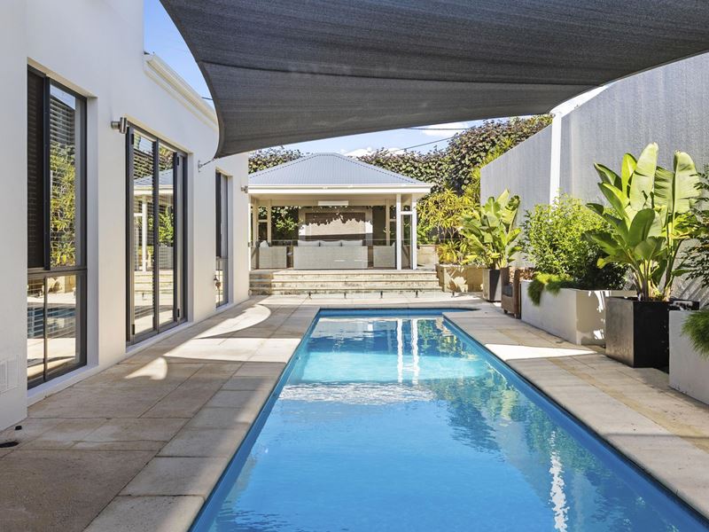 24 Frobisher Avenue, Sorrento