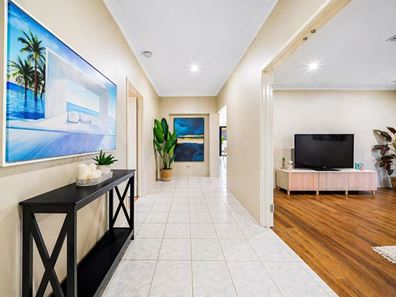 52 Araluen Crescent, Bertram WA 6167
