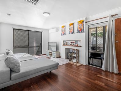9 Bolingbroke Street, Spearwood WA 6163