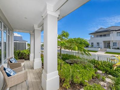 49 Achilles Loop, Iluka WA 6028