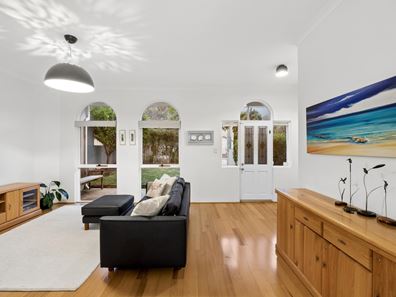 5C Coogee Street, Mount Hawthorn WA 6016