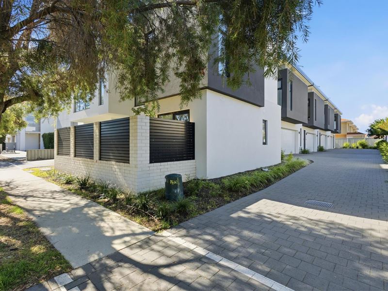 26c Pollard Street, Glendalough WA 6016