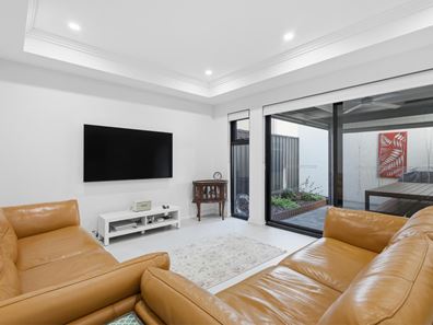 26c Pollard Street, Glendalough WA 6016