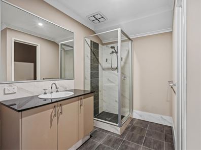 6 Kieley St, Hilbert WA 6112