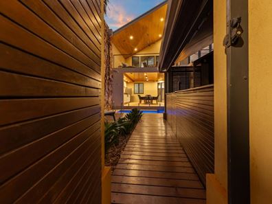 6 Kapang Drive, Cable Beach WA 6726