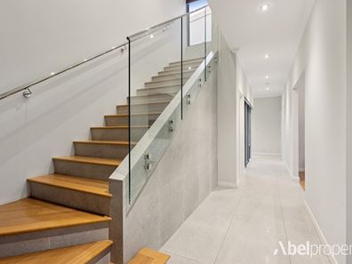 30 Collins Street, Yokine WA 6060