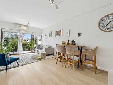 North Coogee WA 6163
