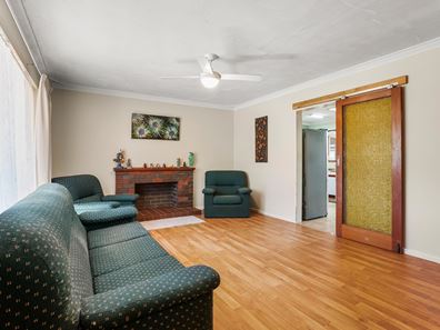 4 Tamalee Place, Hillman WA 6168
