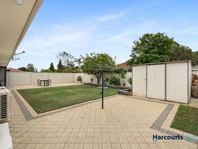 11 Summershill Gate, Kenwick WA 6107