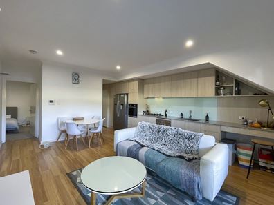 3/8 Salisbury Road, Rivervale WA 6103