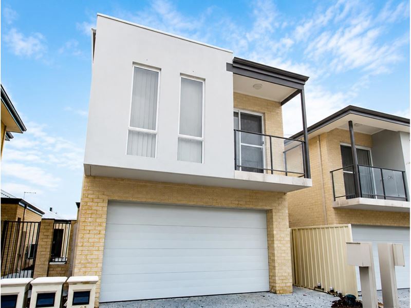 2/6 Quendamia Lane, Mandurah WA 6210