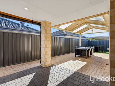107 Joseph Banks Boulevard, Banksia Grove WA 6031