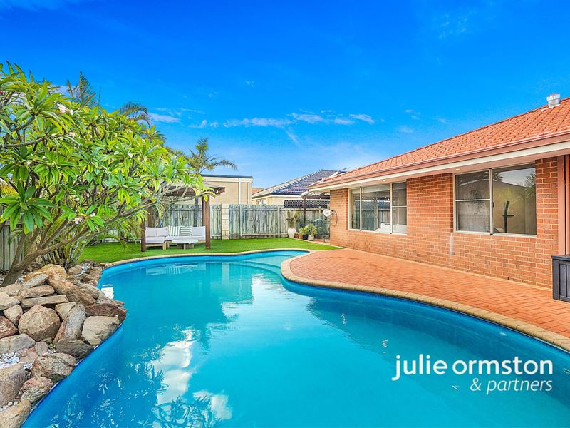 15 Tallinn Loop, Mindarie