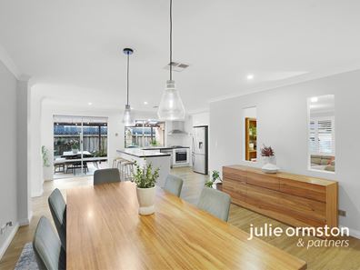 15 Tallinn Loop, Mindarie WA 6030