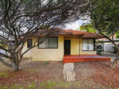 61 Archidamus Road, Coolbellup WA 6163