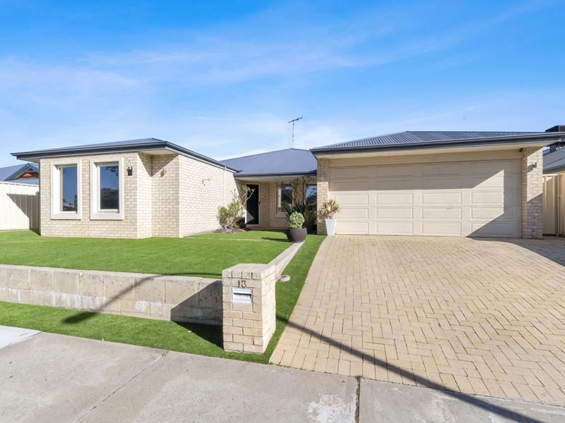 13 Stame Turn, Baldivis