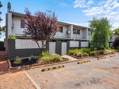 9/8 Myoporum Street, Kambalda West WA 6442