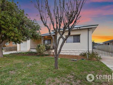 23 Owen Road, Hamilton Hill WA 6163