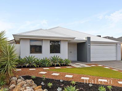 6 Botany Parade, Ellenbrook WA 6069