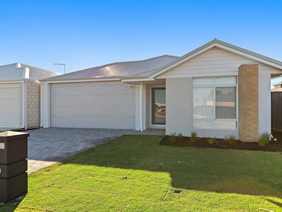 14 Ballyronan Road, Maddington WA 6109
