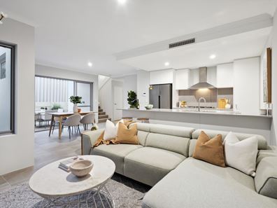 9D Halley Street, Innaloo WA 6018