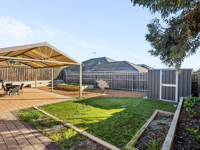 8 Lomas Circle, Ellenbrook WA 6069