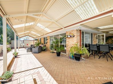 28 Monkton Place, Kinross WA 6028