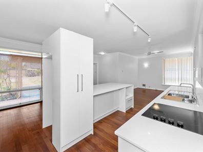 3A Lentona Road, Attadale WA 6156