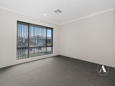 9 Swainsona Road, Henley Brook WA 6055