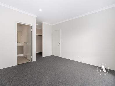 9 Swainsona Road, Henley Brook WA 6055