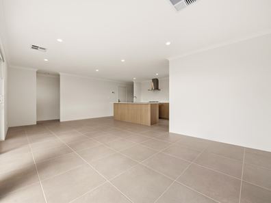 9 Janda Street, Eglinton WA 6034
