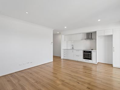 1/31 Firby Street, Cloverdale WA 6105