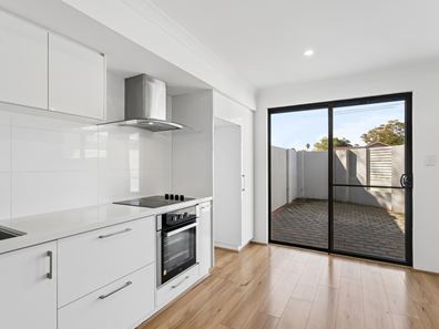 1/31 Firby Street, Cloverdale WA 6105