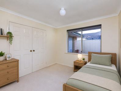 2/51 Canavan  Crescent, Manning WA 6152