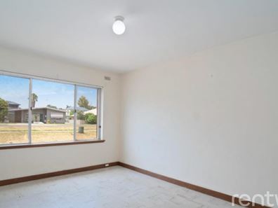 2/44 Lewington Street, Rockingham WA 6168