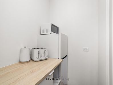 Room/1  28 Montfort Place, Morley WA 6062