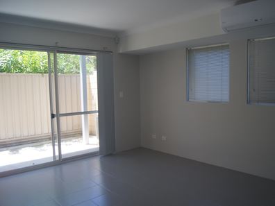 Unit 1/38 Lake St, Rockingham WA 6168