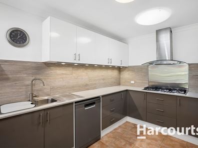 10 Allara Retreat, Quinns Rocks WA 6030