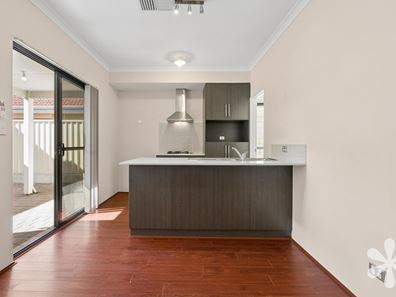 20 Birch Rd, Aubin Grove WA 6164