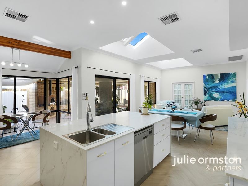 33 James Spiers Drive, Wanneroo