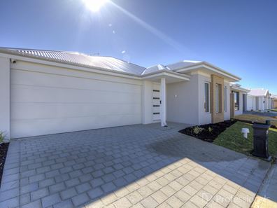 10 Empire Way, Yanchep WA 6035