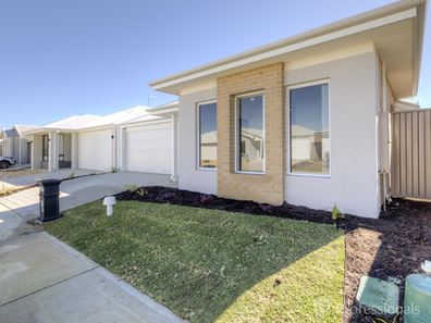 10 Empire Way, Yanchep WA 6035