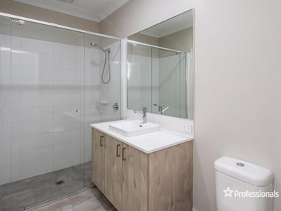 12 Chidley Lane, Eglinton WA 6034
