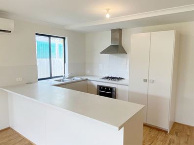 201 Seventh Road, Armadale WA 6112