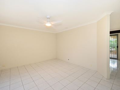 6 Salter Place, Parmelia WA 6167